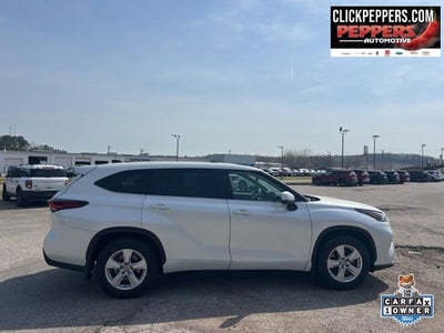 2024 Toyota Highlander LE